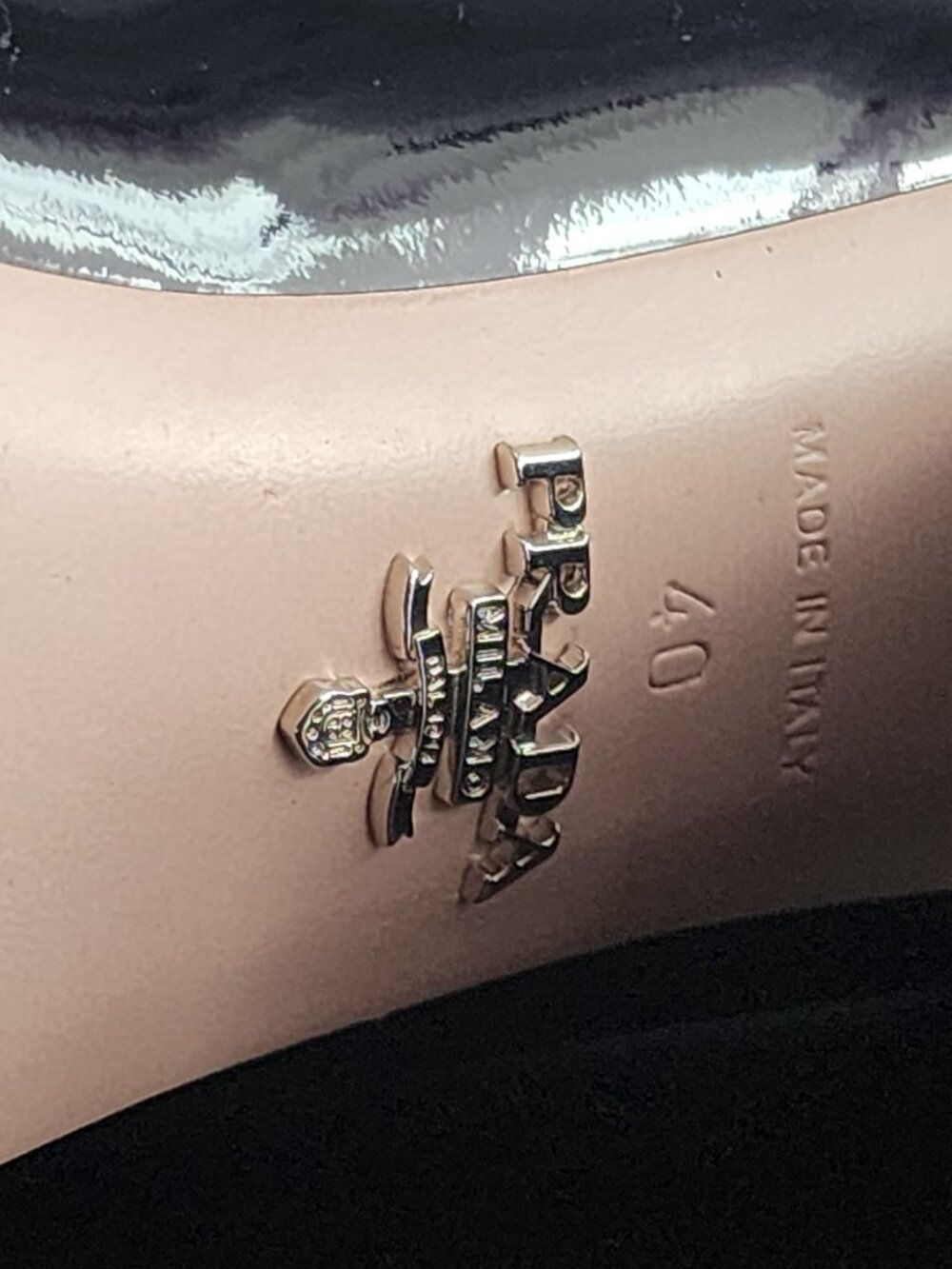 PRADA shoes - Picture 4 of 8